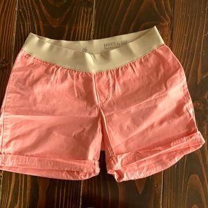 Gap Maternity shorts